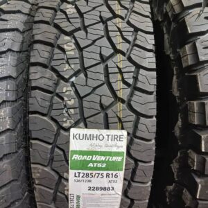 Kumho Tire Road Venture AT52